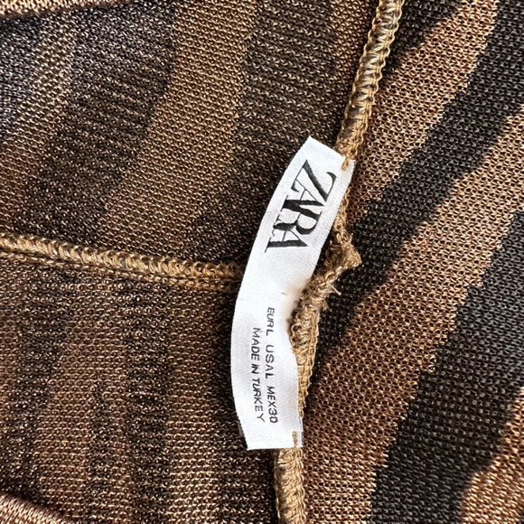Stunning Zebra striped ZARA set copper Lurex sparkle runs through the pant & top - Picture 10 of 10